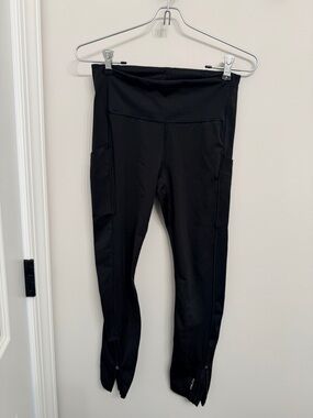 Athleta Black Ultimate Run 7/8 Tights
